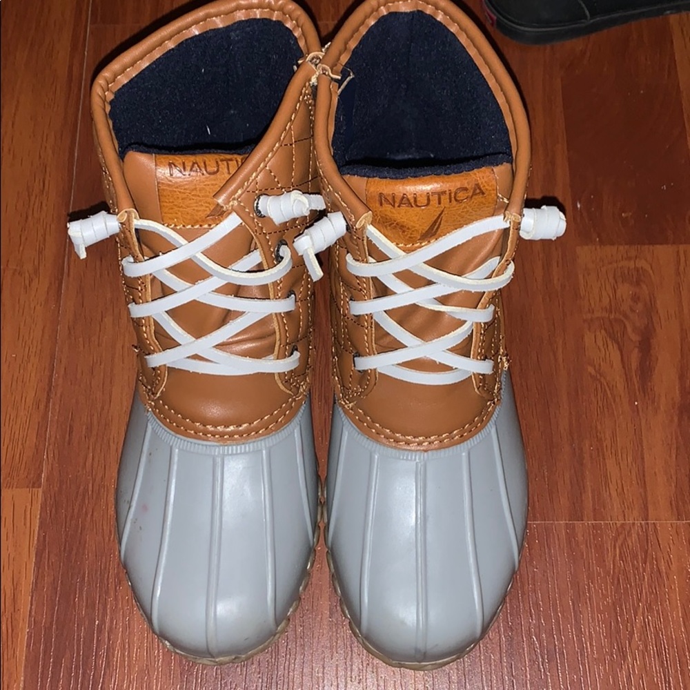 Nautica Sperry Boots!! 💙⭐️